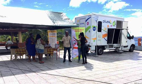 Dans le sud de la Martinique, un bus, guichet unique et numérique, sillonne l'agglo (97)