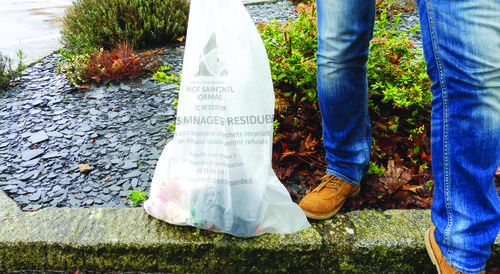 Mont-Saint-Michel Normandie : "Montre-moi tes ordures ménagères, elles sont peut-être recyclables !" (50)